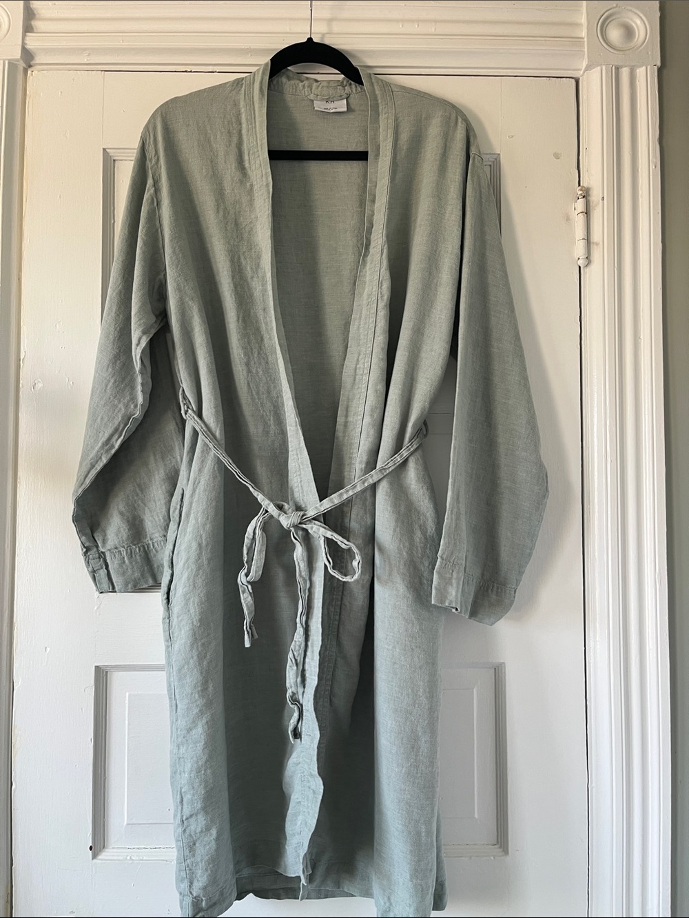 Restoration Hardware Robe Size Medium